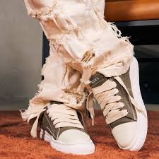 Strykers Footwear